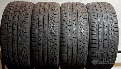 4 Pneumatici 225/45 R17 Pirelli Sottozero Winter 2