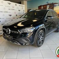MERCEDES-BENZ GLA 200 d Automatic Business Extra