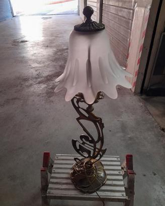Lampada in ottone antichizzato
