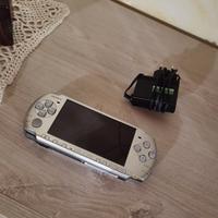 PSP argento con PES 2011