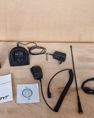 Ricetrasmittente TYT TC-3000A UHF 10W completa di
