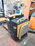 transpallet-elettrico-con-pedana-cat-usato