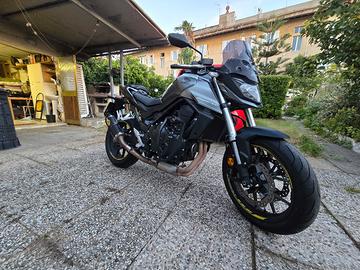 Honda Hornet 750 2023