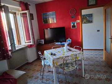 Bicamere arredato senza spese condominiali