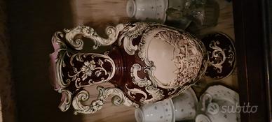 Vasi decorati rilievo