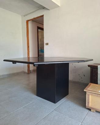 Tavolo da soggiorno esagonale