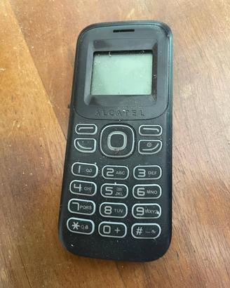 Alcatel cellulare vintage a tasti – DA TESTARE