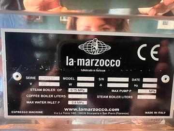 La Marzocco Strada AV 2 gruppi – Custom Noce –