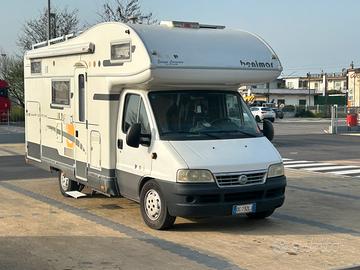 Camper mansardato su Fiat Ducato 2.8 JTD