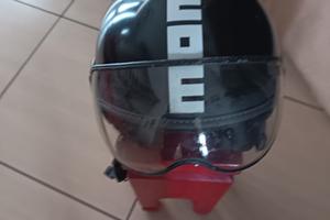 casco Momo