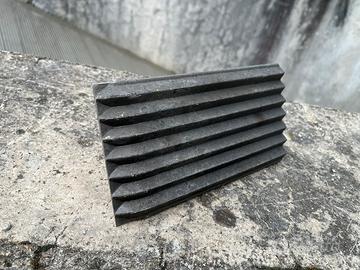 Fratazzo righe antiscivolo