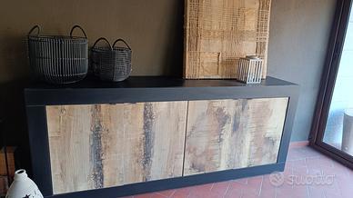 Madia credenza