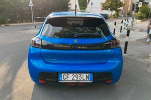 Peugeot e208 allure pack