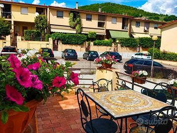 Villetta a schiera di 154 m² con più di 5 locali a