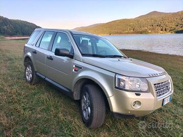 Land Rover Freelander 2  5800 Euro