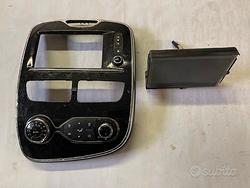 Radio monitor Renault Clio GT anno 2014