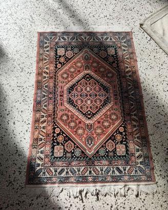 Tappeto stile persiano