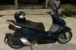 Beverly 400 anno 2024