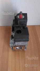 Vr4605a 1054 honeywell valvola gas caldaia beretta