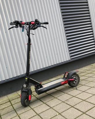 Kukirin M4 pro leggere bene la descrizione