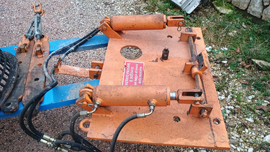 Sollevatore per unimog