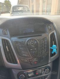 stereo con lettore CD ford focus 