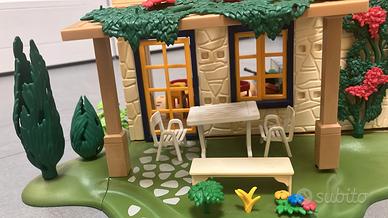 Playmobil villino arredato personaggi oggetti 
