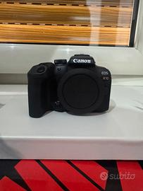 Canon eos R10 paccheto completo