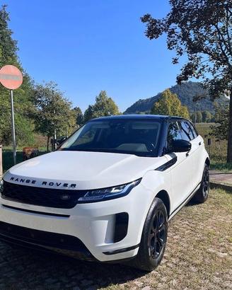 Range Rover Evoque pari al nuovo