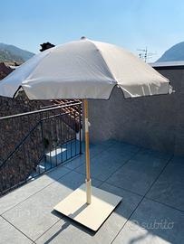 Ombrellone Zara Home con base