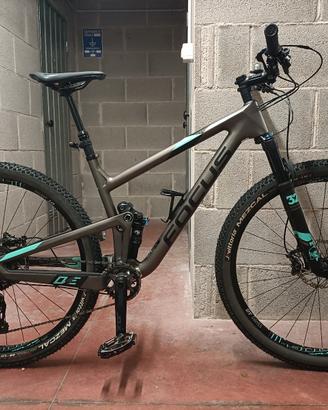 FULL MTB XC 29 NUOVA IN CARBONIO MARCA FOCUS 