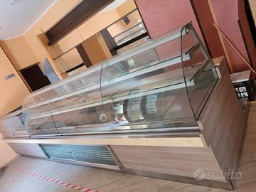 BANCONE BAR REFROGERATO CALDO FREDDO 