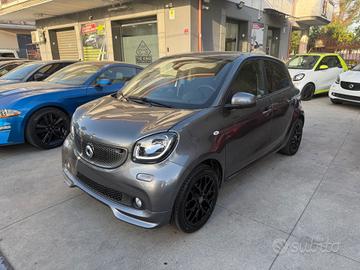 Smart ForFour 70 1.0 twinamic Superpassion