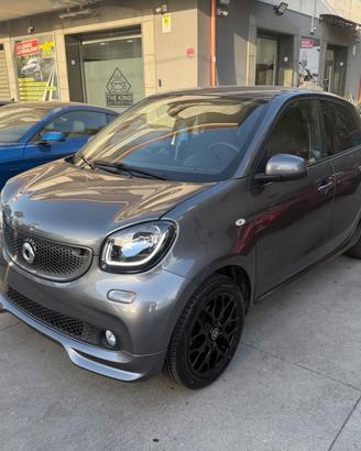 Smart ForFour 70 1.0 twinamic Superpassion