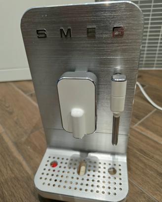 macchina da caffe smeg automatica 