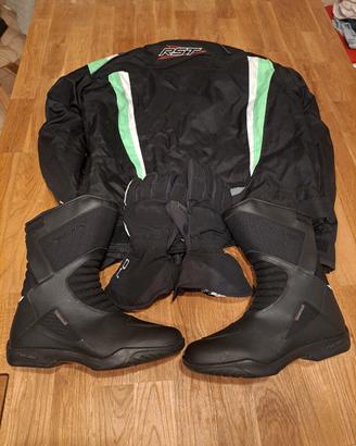 ABBIGLIAMENTO MOTO COMPLETO – USATO 20 MINUTI (COM