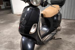 Vespa 125 LX
