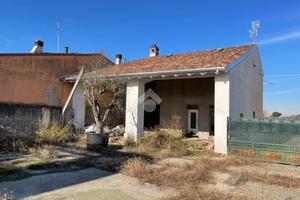 CASA INDIPENDENTE A CAPERGNANICA