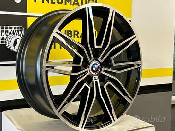 Cerchi in lega bmw 18 e 19 mozzo in 5 X112