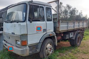 Camion Iveco Fiat 135-17