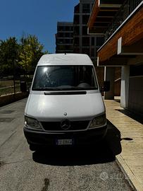 Mercedes benz sprinter 2006