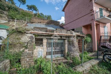 DEPOSITO A SACROFANO