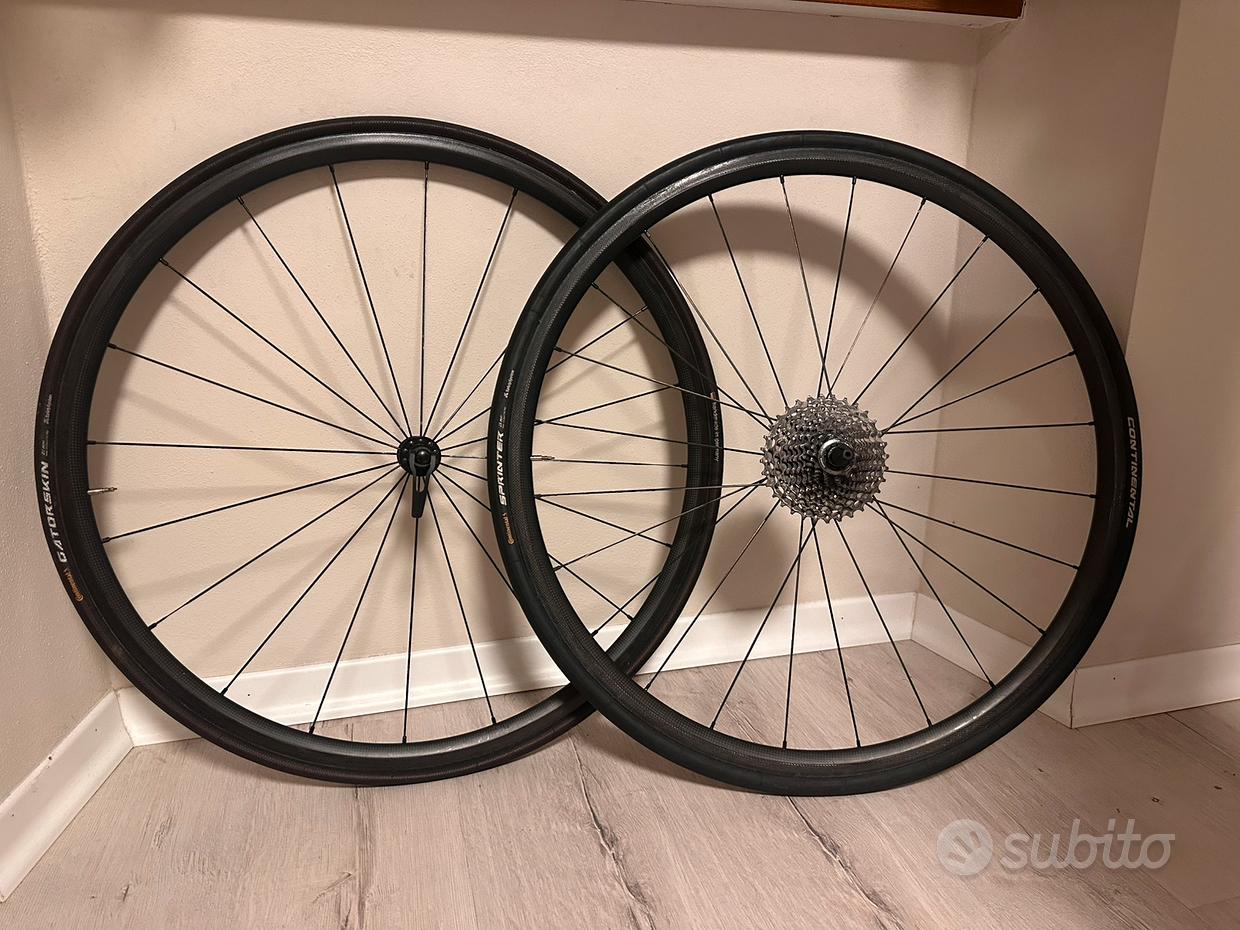 Ruote carbonio tubolare Fantastiche offerte di Biciclette