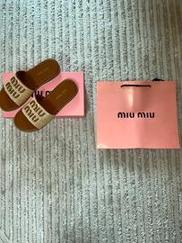 sandali miu miu