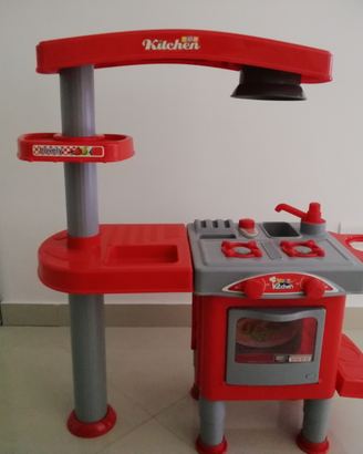 Cucina giocattolo