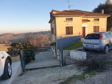 Casa indipendente e terreno