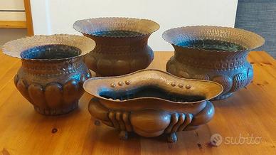 Set 4 Vasi in Rame Massiccio Sbalzato a Mano