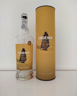 Bottiglia vuota Sandeman Porto 20 anni