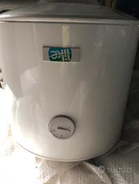 Scaldabagno elettrico 30 l