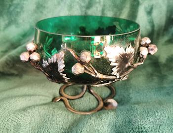 piccola ciotola in vetro e ferro battuto 